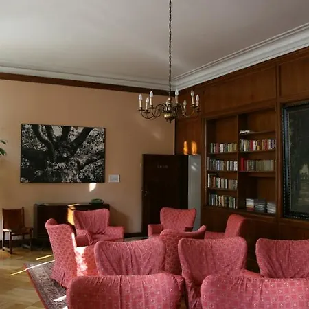 Stadt-Gut-Hotel Bogota-3